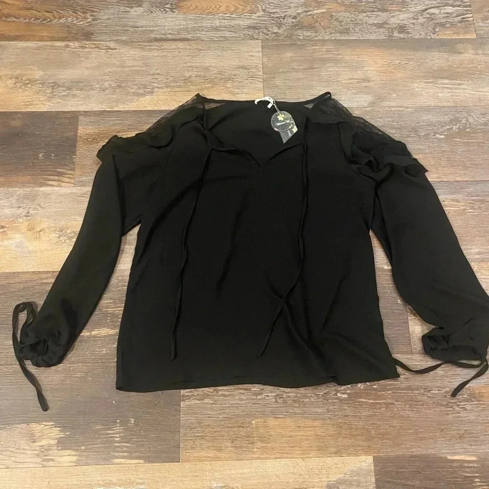 Blooming jelly blouse Black Lace Blouse Large NWT